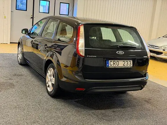 Ford Focus 2010 photo 4