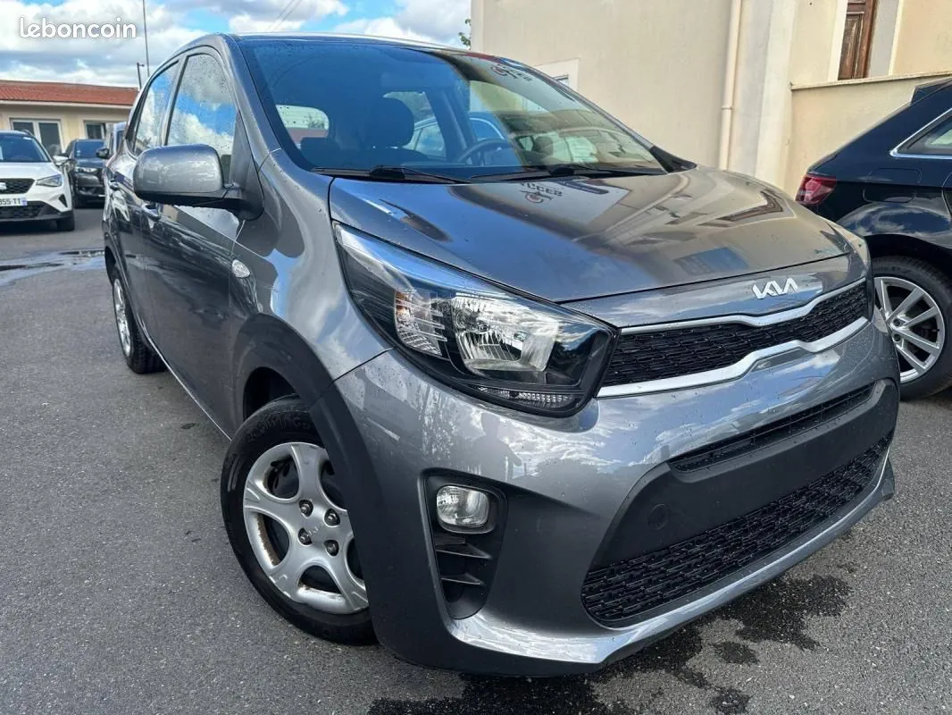 Kia Picanto 2023 photo 2