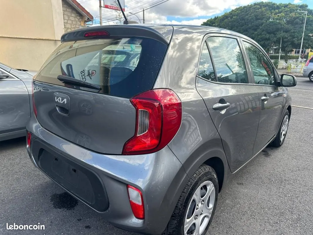 Kia Picanto 2023 photo 4