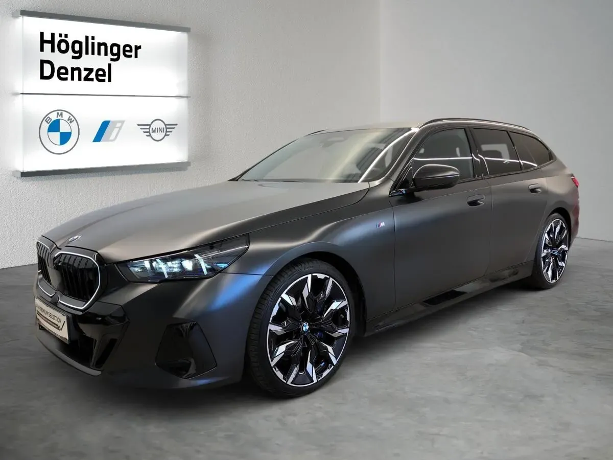 BMW 5 Series 2024 photo 2