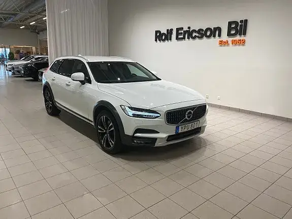 Volvo V90 Cross Country