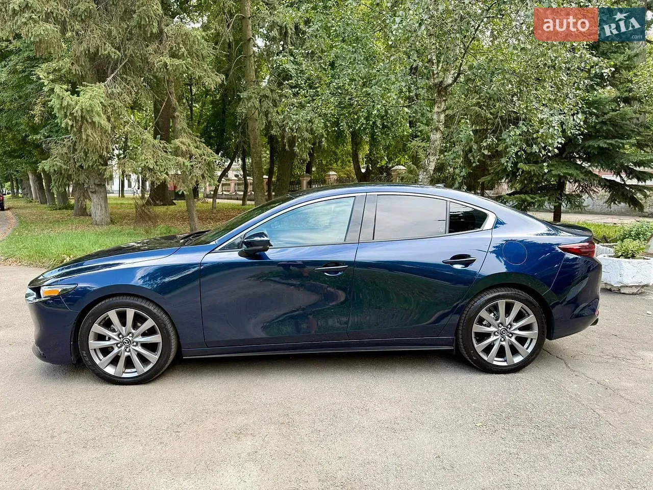 Mazda 3 2019 photo 3