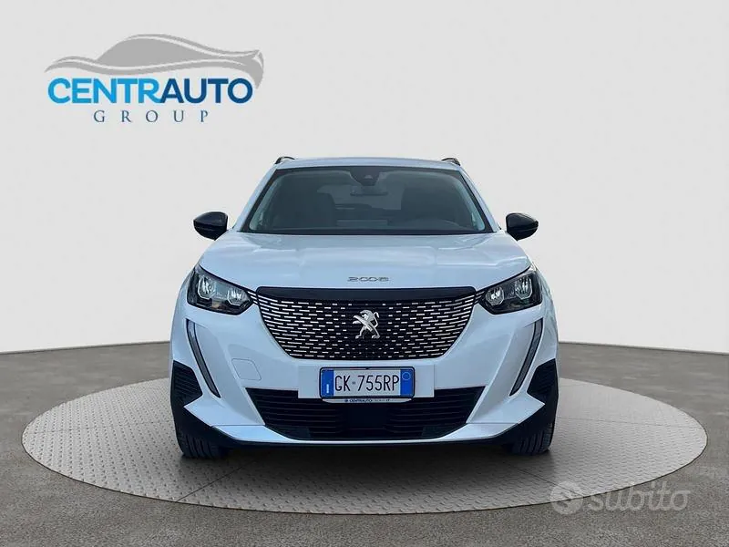 Peugeot 2008 2022 photo 3