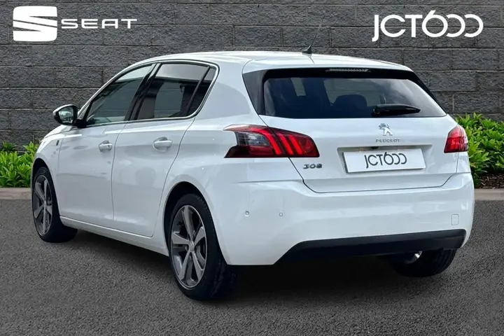 Peugeot 308 2020 photo 3
