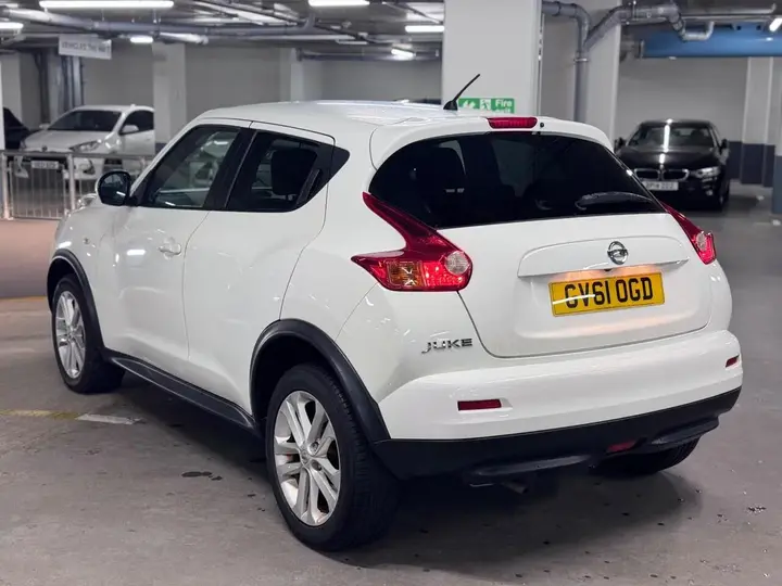 Nissan Juke 2011 photo 4