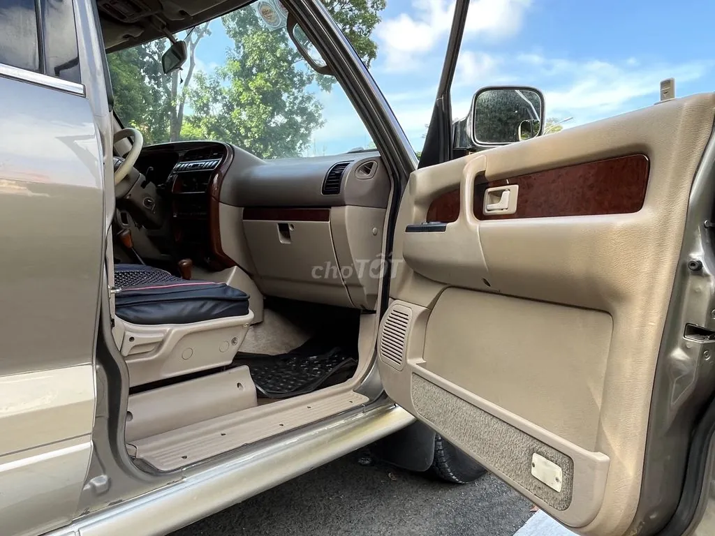 Isuzu Trooper 2001 photo 4