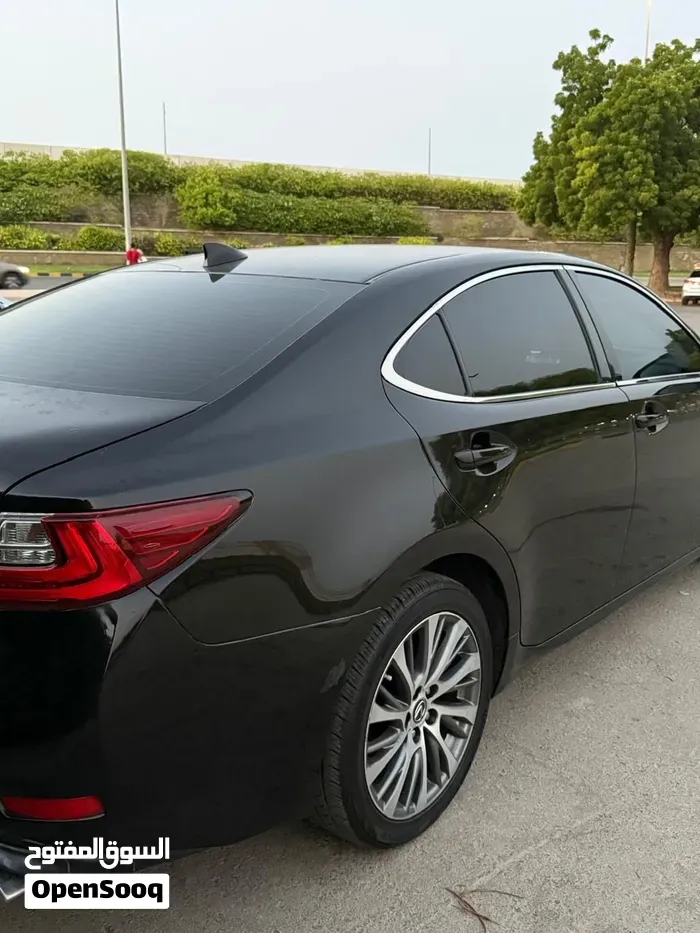Lexus Es 350 2018 photo 4
