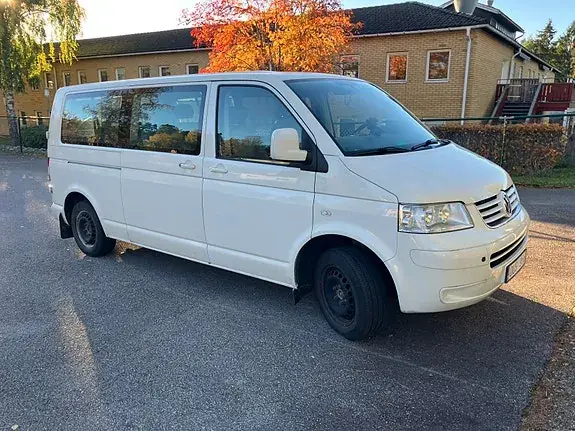 Volkswagen Caravelle 2009 photo 4