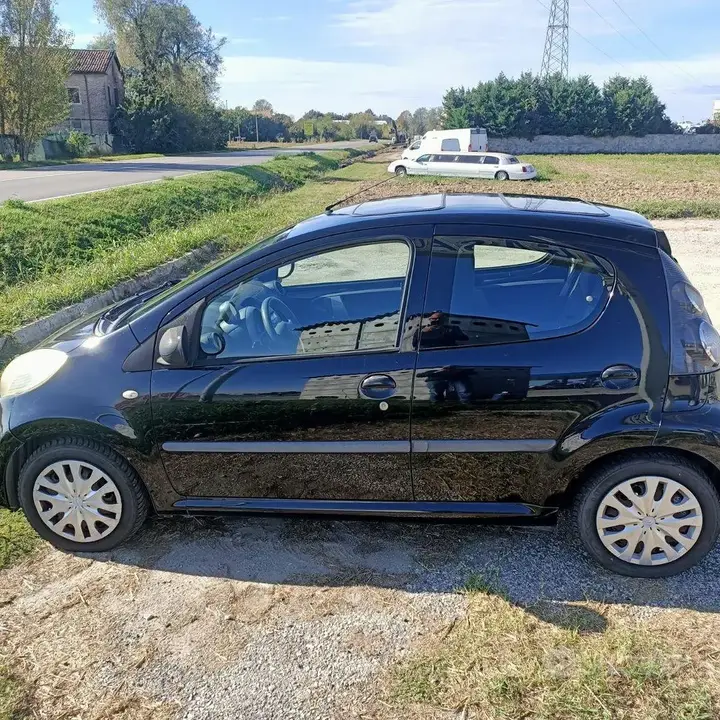 Citroen C1 2008 photo 2