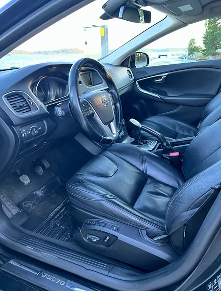 Volvo V40 2013 photo 5