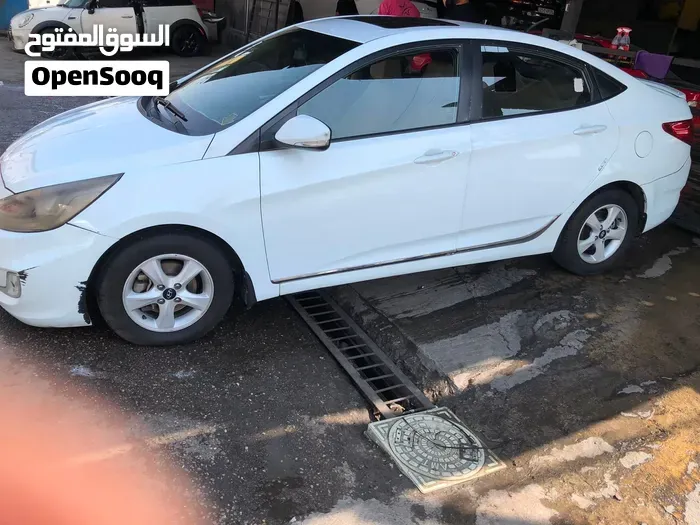 Hyundai Accent 2016 photo 4