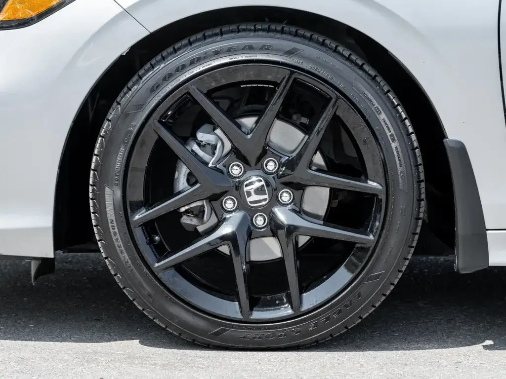 Honda Civic 2025 photo 5