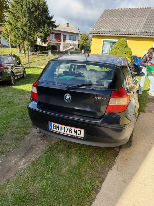 BMW 1 Series 2005 photo 3