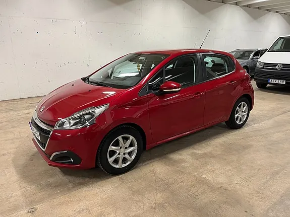 Peugeot 208 2016 photo 2