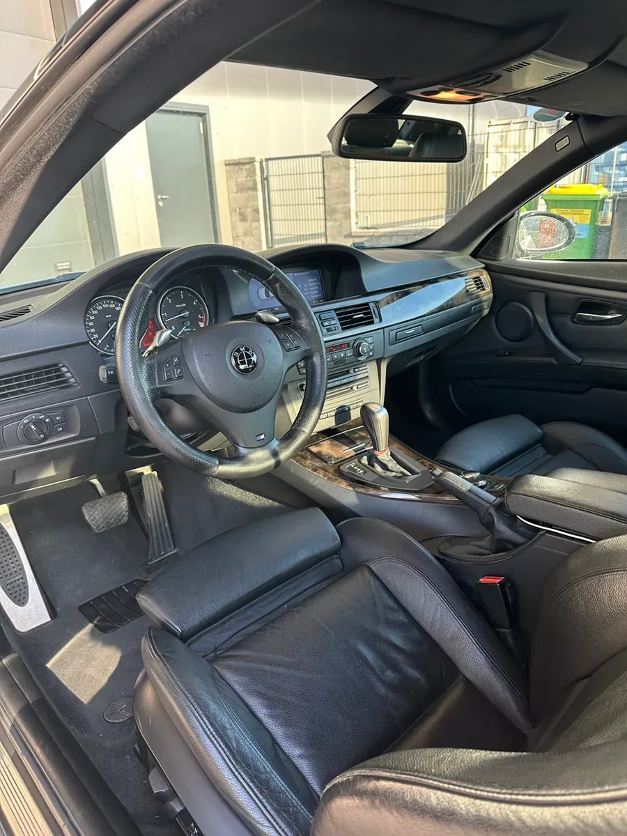BMW 330Xd 2007 photo 3