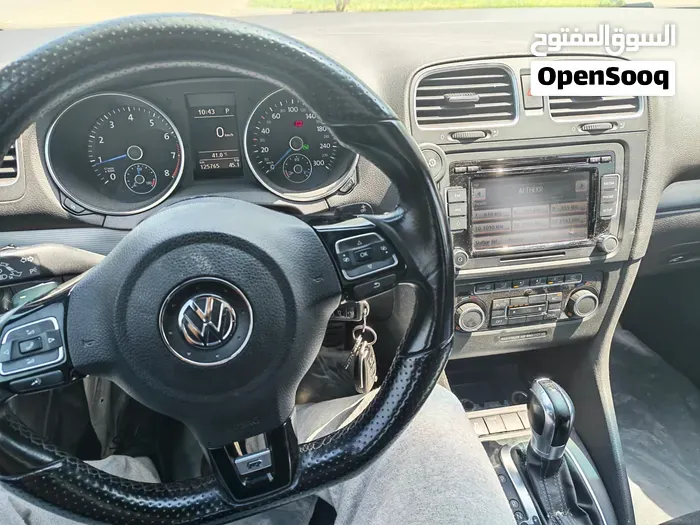 Volkswagen Golf 2011 photo 3