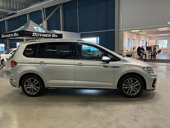 Volkswagen Touran 2018 photo 3