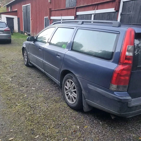 Volvo V70 2002 photo 5