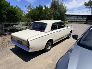Ford Cortina 1965 photo 3