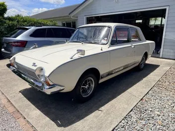 Ford Cortina 1965 photo 2