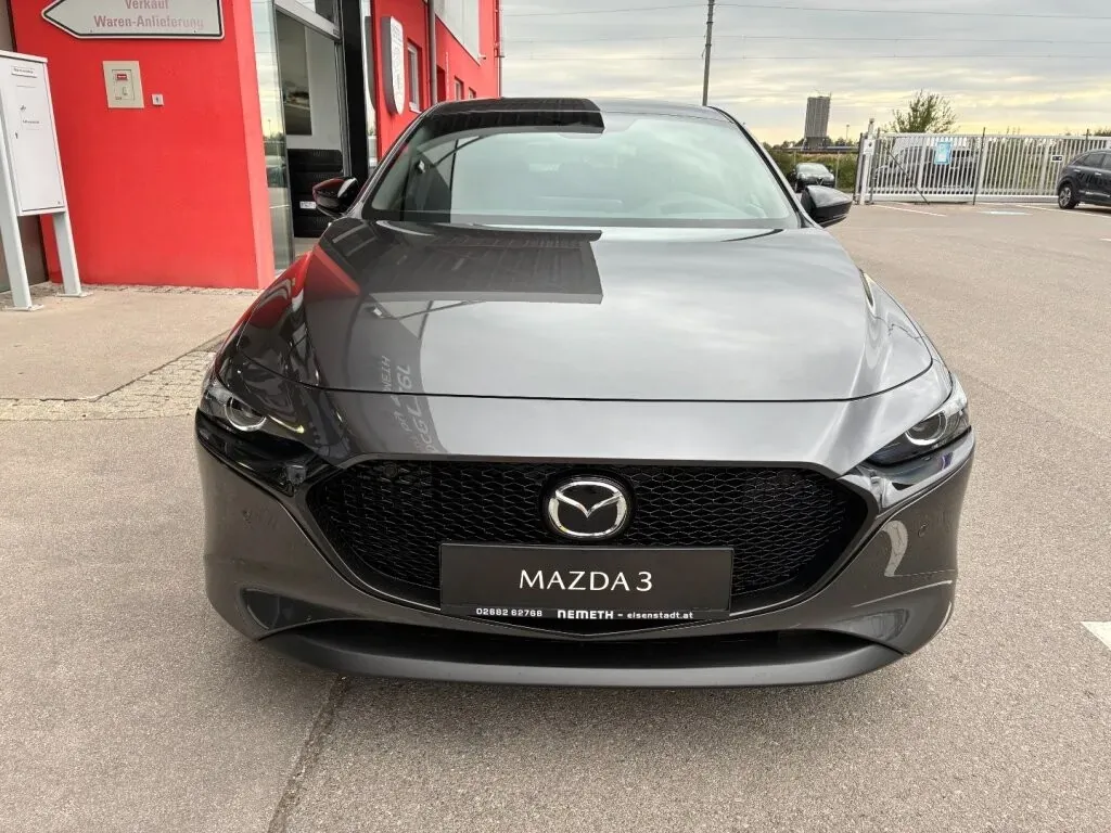 Mazda Mazda3 2026 photo 2
