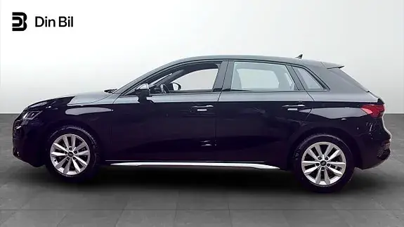 Audi A3 2024 photo 2