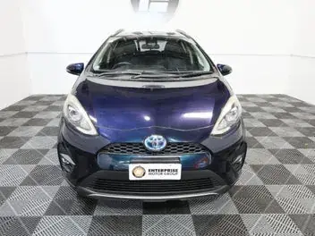 Toyota Aqua 2017 photo 3