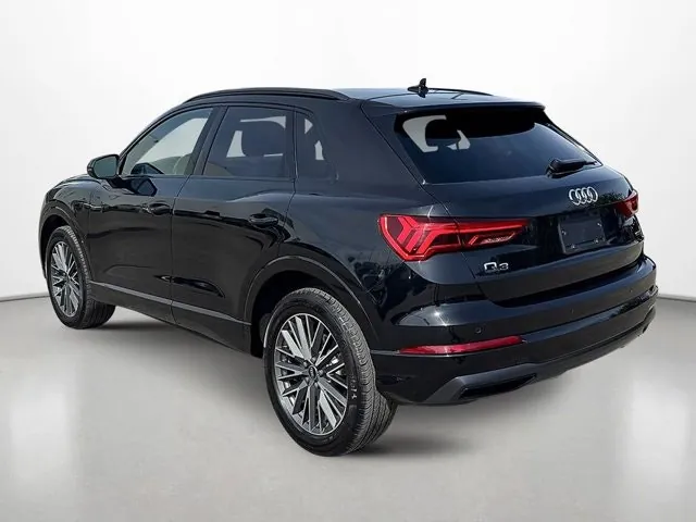 Audi Q3 2022 photo 4