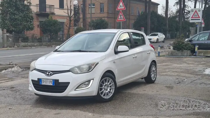 Hyundai I20 2013 photo 4