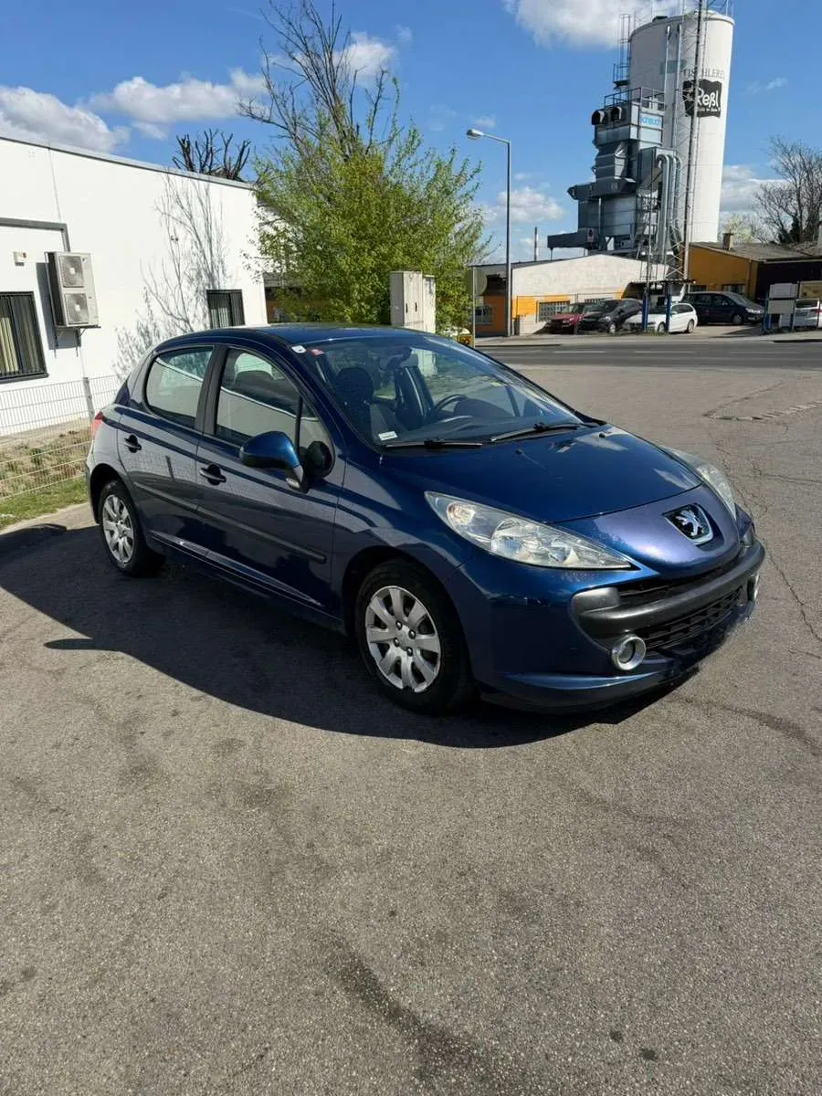 Peugeot 207 2007 photo 2