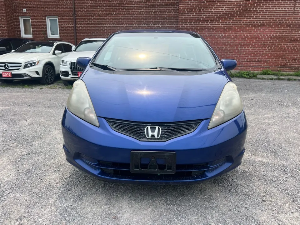 Honda Fit 2010 photo 2