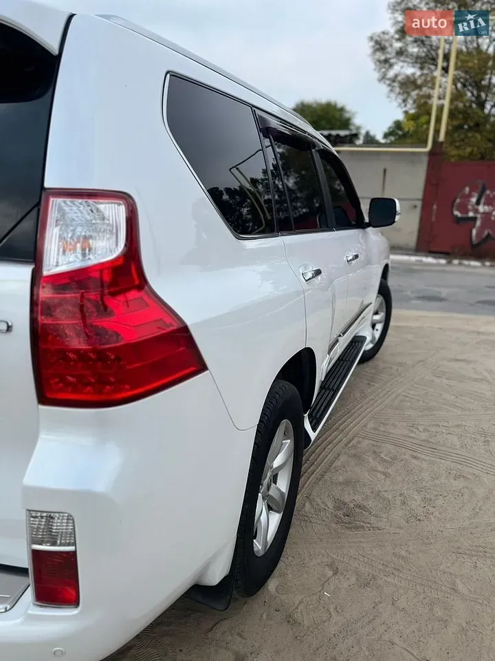 Lexus Gx 2011 photo 4