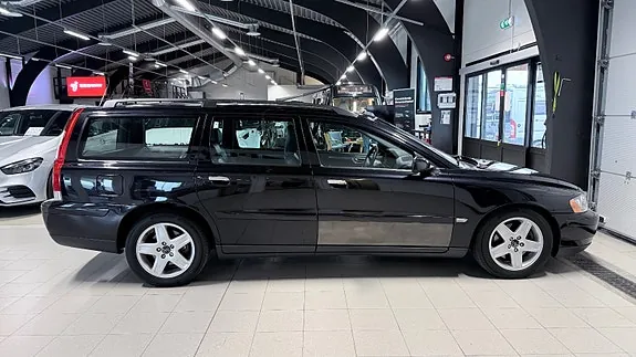 Volvo V70 2005 photo 5