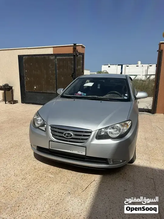 Hyundai Avante 2009 photo 2