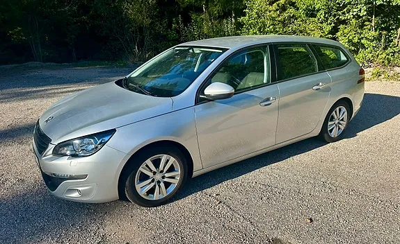 Peugeot 308 Sw 2017 photo 2