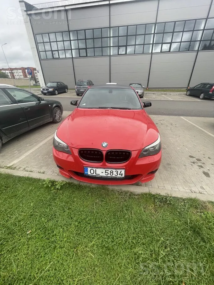 BMW E60 2004 photo 5