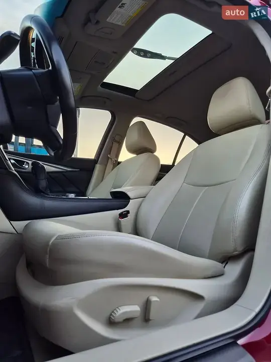 Infiniti Q50 2015 photo 3