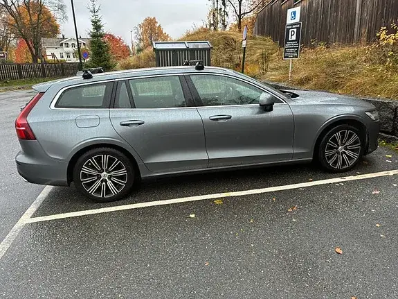 Volvo V60 2020 photo 5