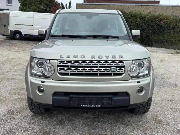 Land Rover Discovery 4