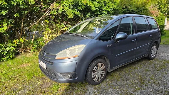 Citroen Grand C4 Picasso 2008 photo 2