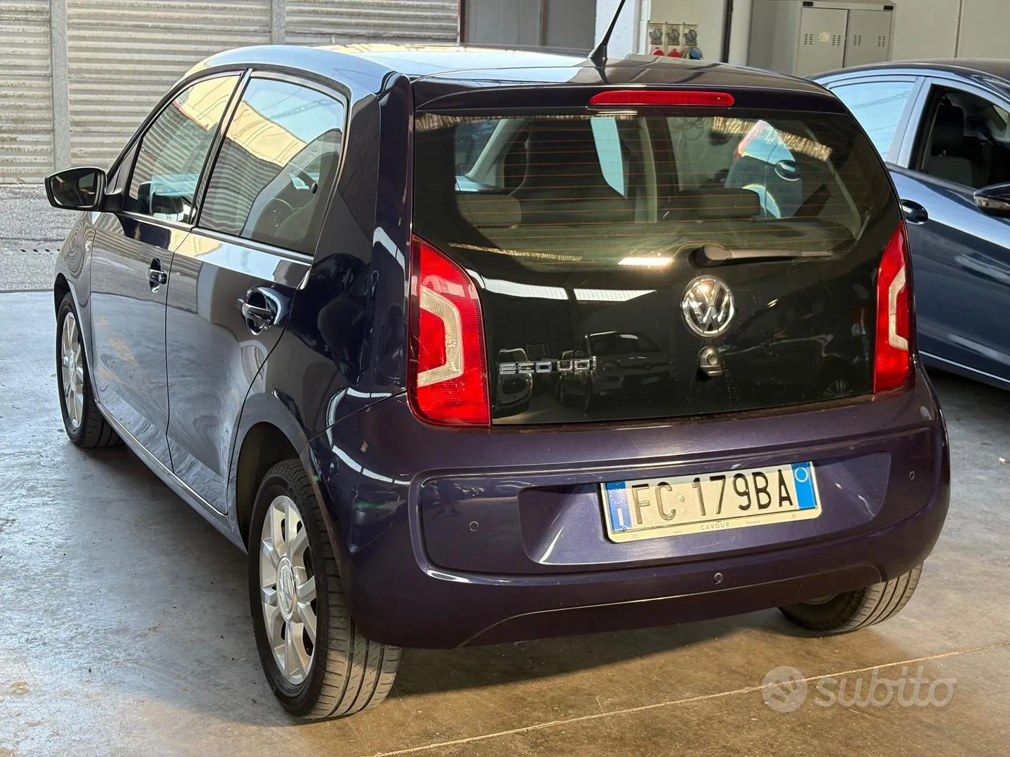 Volkswagen Up 2016 photo 5