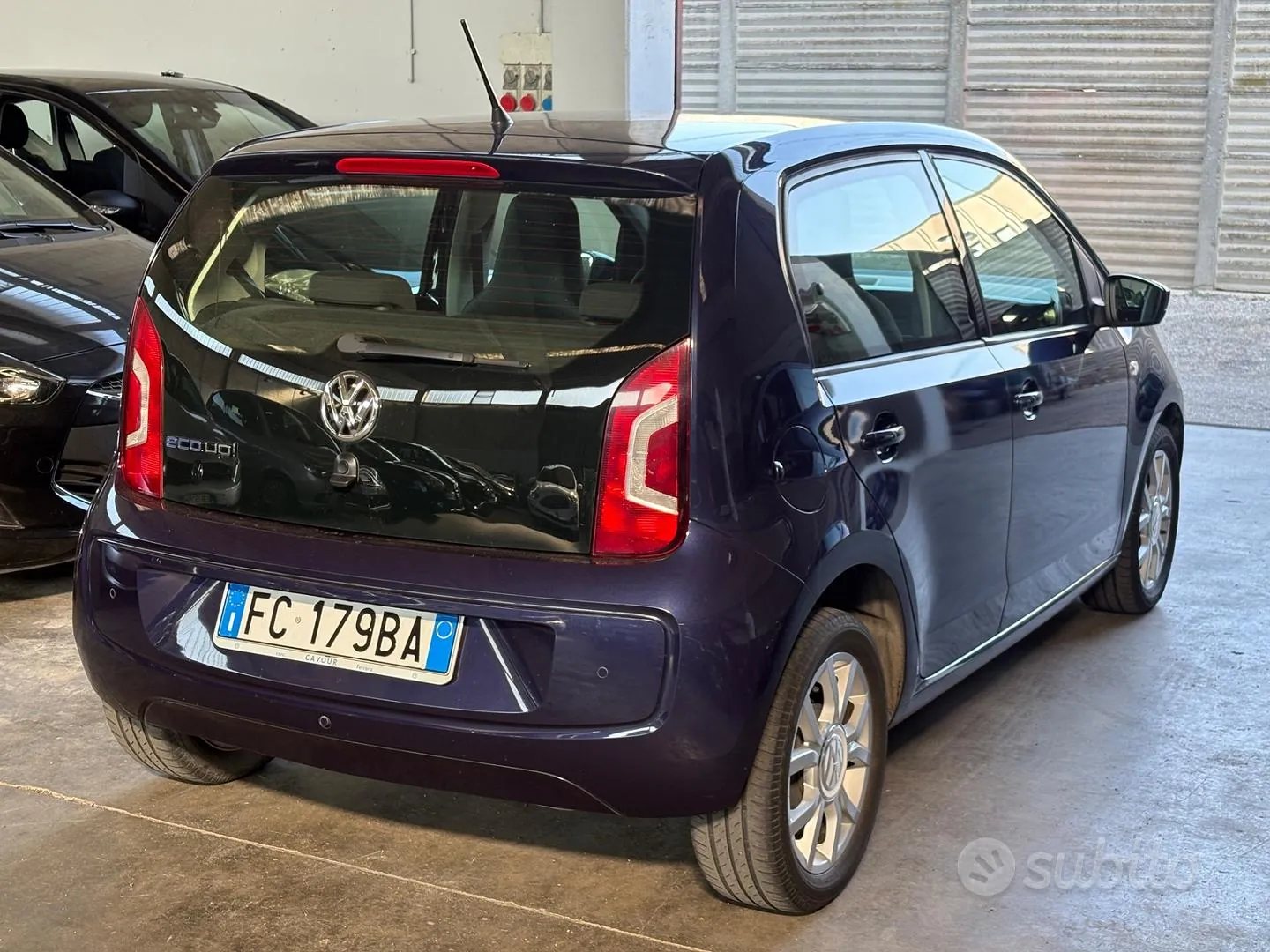 Volkswagen Up 2016 photo 3