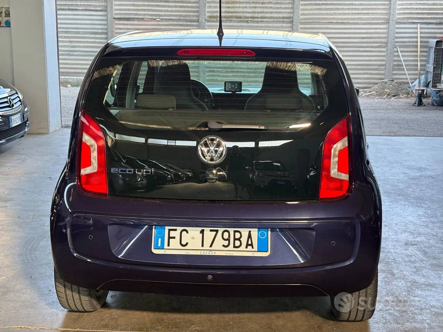 Volkswagen Up 2016 photo 4