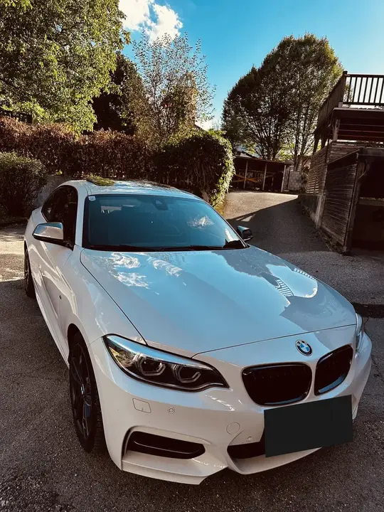BMW M240I
