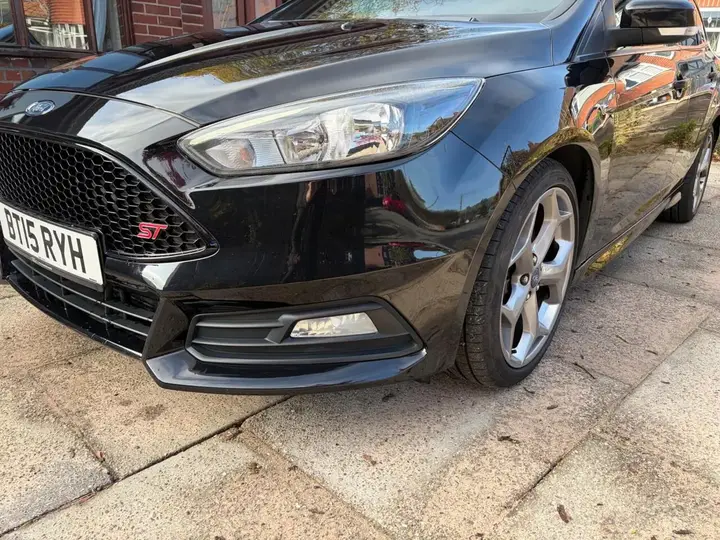 Ford Focus 2015 photo 5