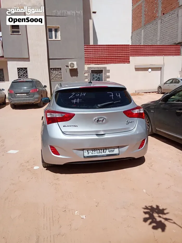 Hyundai Elantra 2014 photo 4