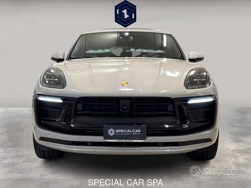 Porsche Macan 2023 photo 3