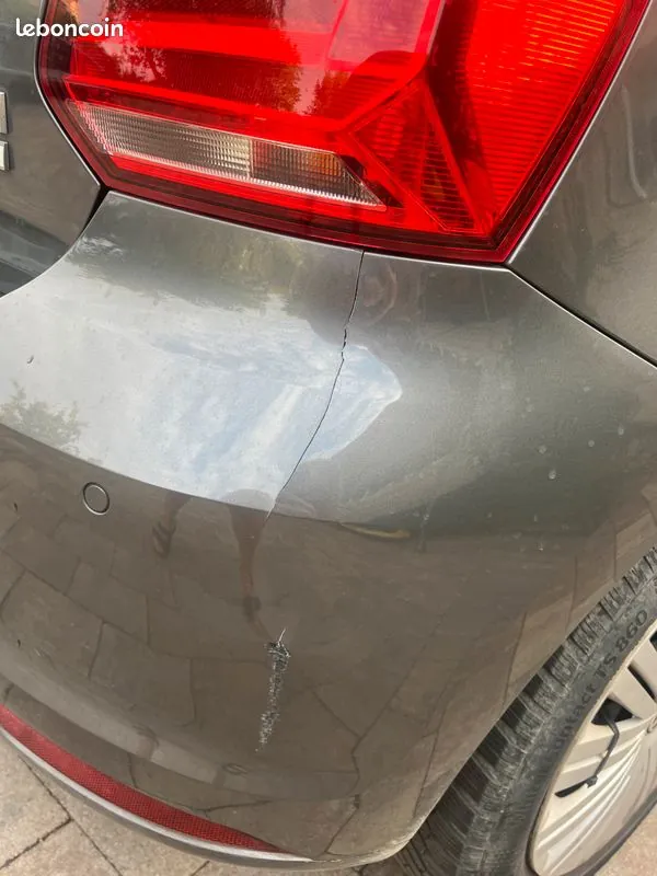Volkswagen Polo 2016 photo 2