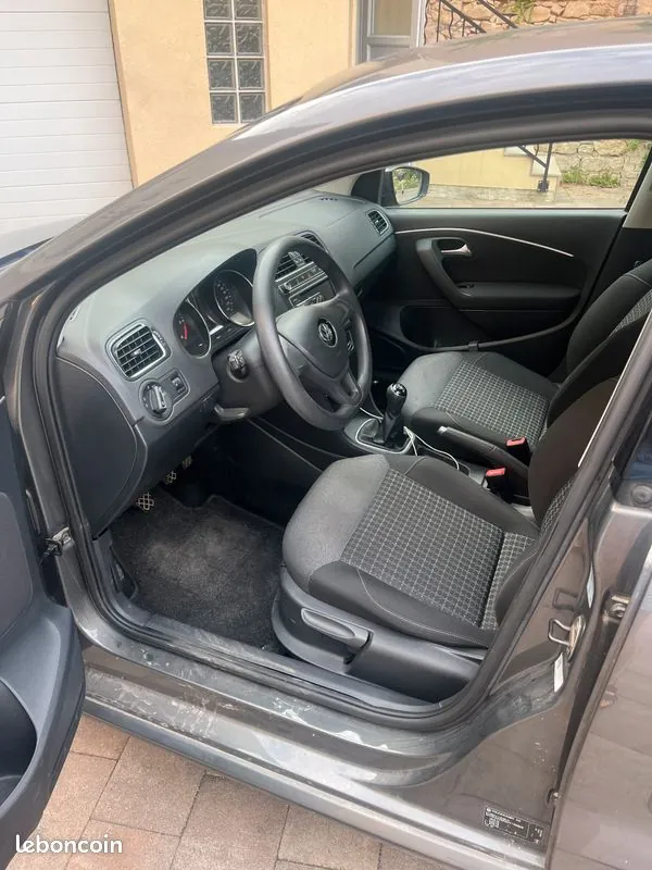 Volkswagen Polo 2016 photo 3