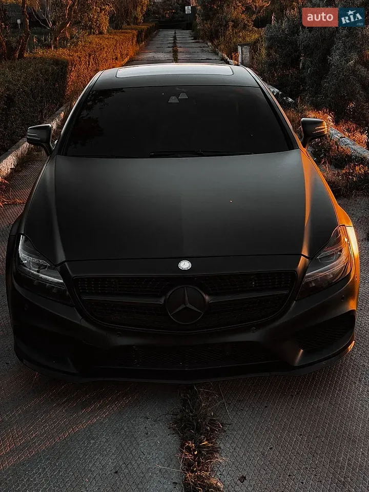 Mercedes-Benz Cls-Class 2011 photo 2